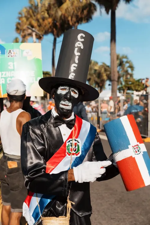 fba2b091-6c8a-4ee5-a344-bc5191454141