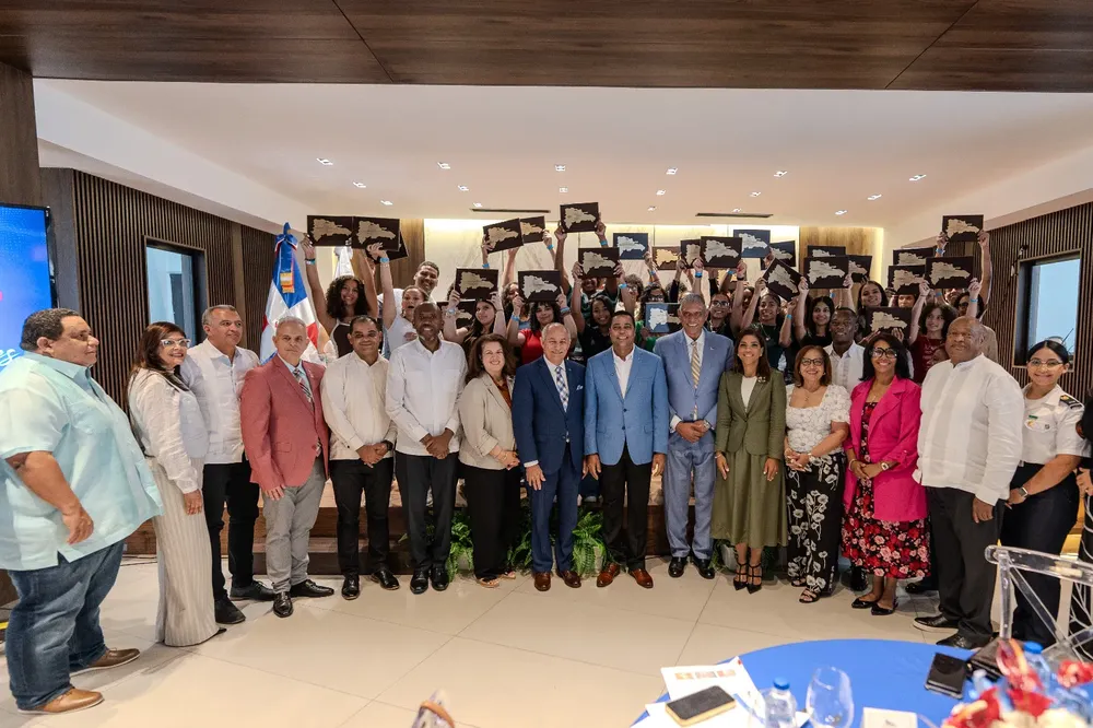 59b62c6d-6971-44fe-8134-61d8a50c4bc2