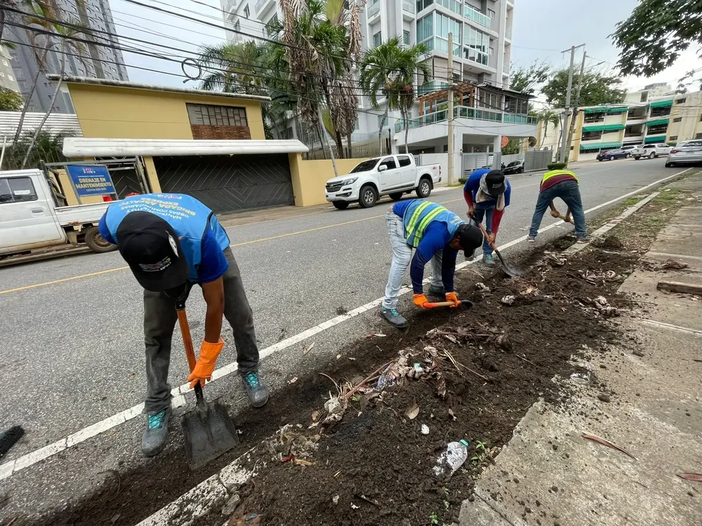 33470e75-ae6a-49c2-8ce3-79a9380b0ae4