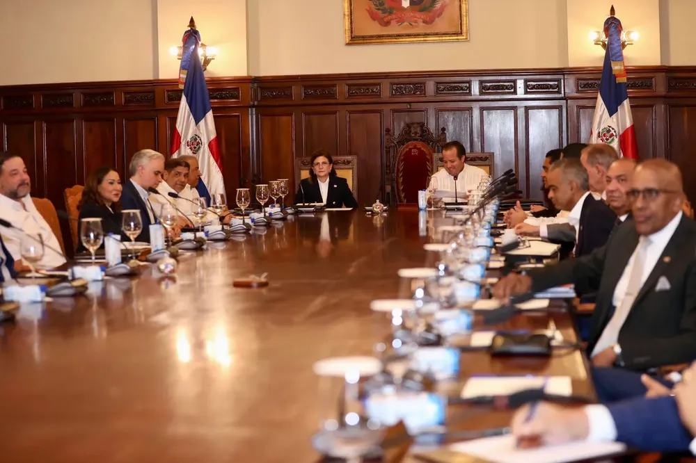 b6fbffea-e738-4050-a5b2-85cf66e9614c