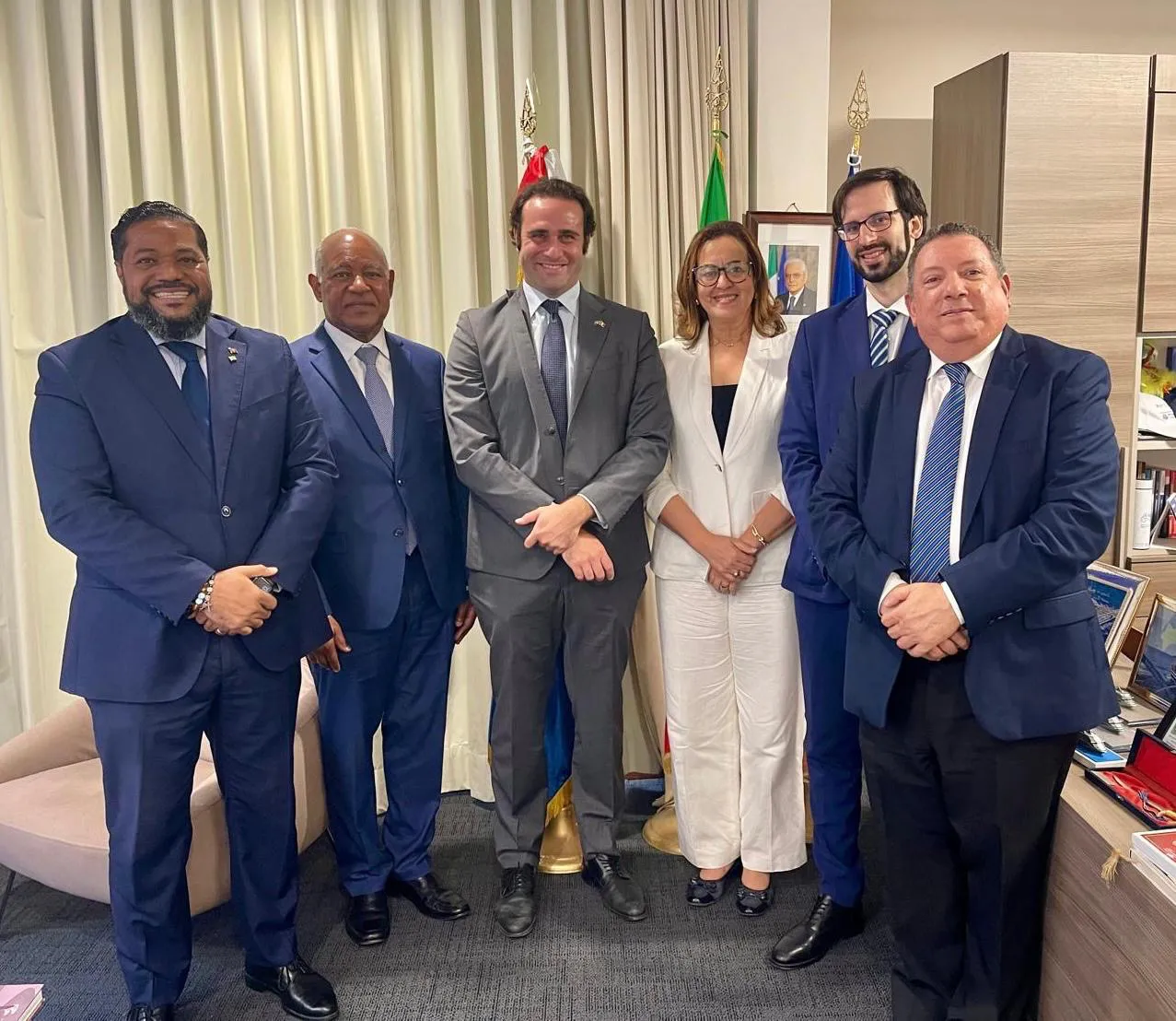 7fd3a3de-09b5-4ec2-a546-a85d0dcaa32b