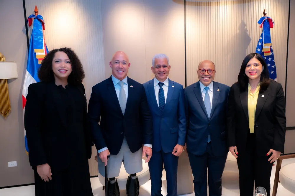 90a80f23-5aa8-49fa-b92c-adbf1106b16e