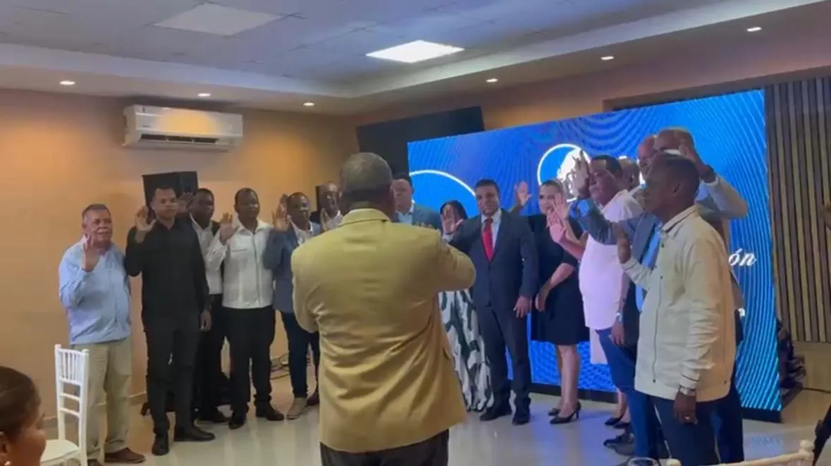 4dbb25f2-43e2-495b-ba9b-2c71616fa942