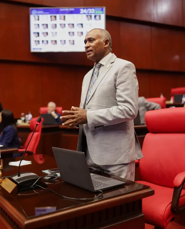 4f6cb842-7166-4688-bd48-63d1a6245e9d