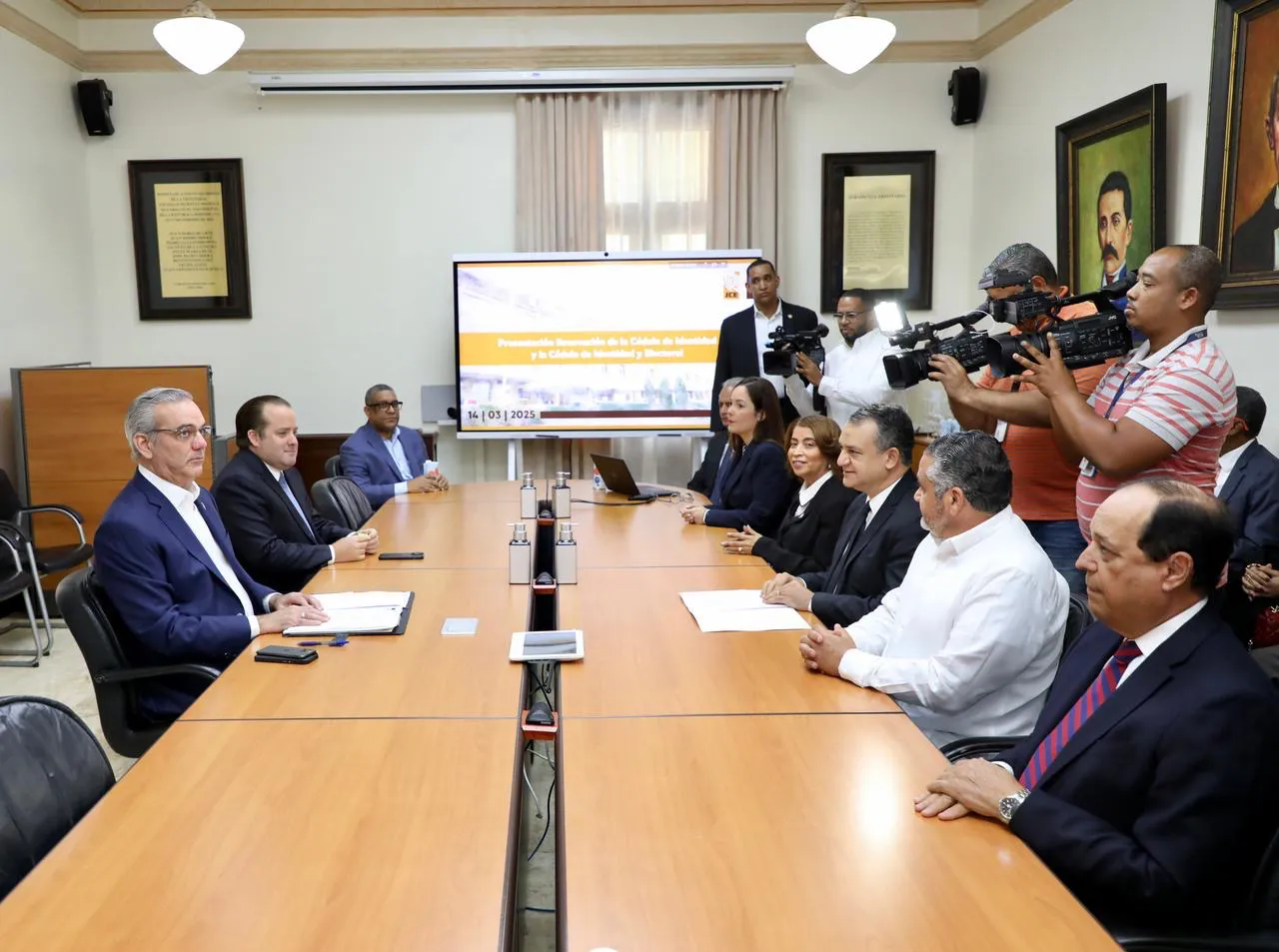 914e605f-571d-4078-8606-68b3a211268b