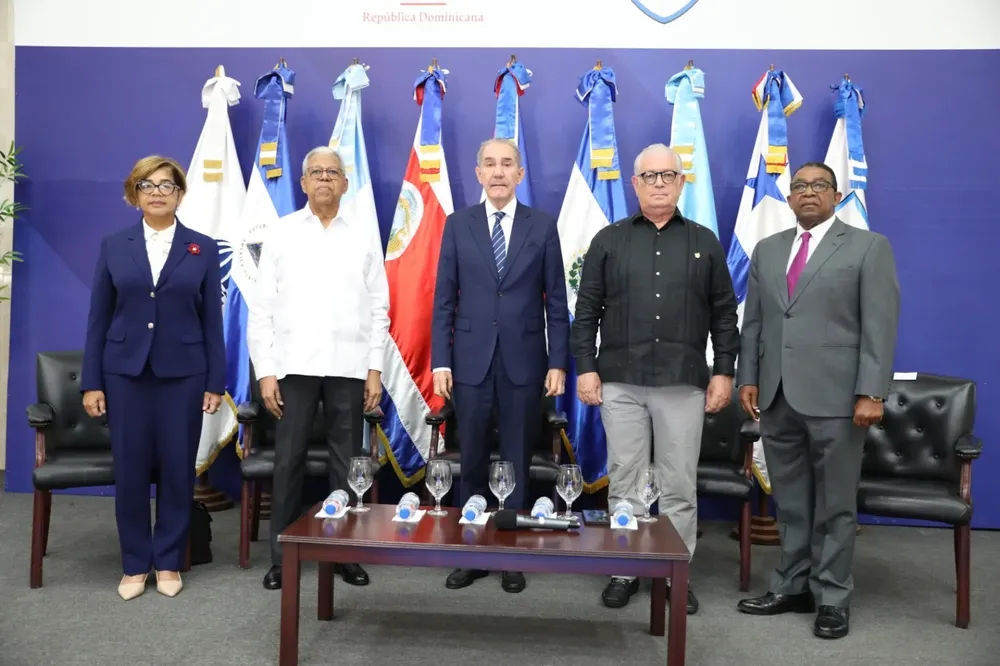 922bea0a-1c99-4678-98d0-b5c7b246db36