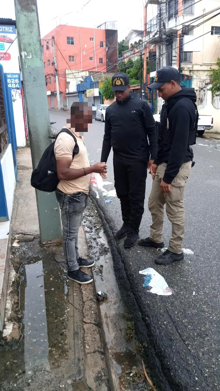 1cc43158-5035-4b4d-92dd-4a1a321de7d9