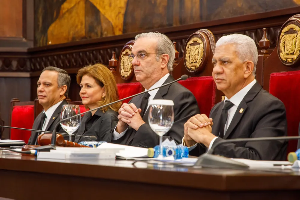 fa0f2444-8e46-4e99-8f6f-e8b8de2c56ea