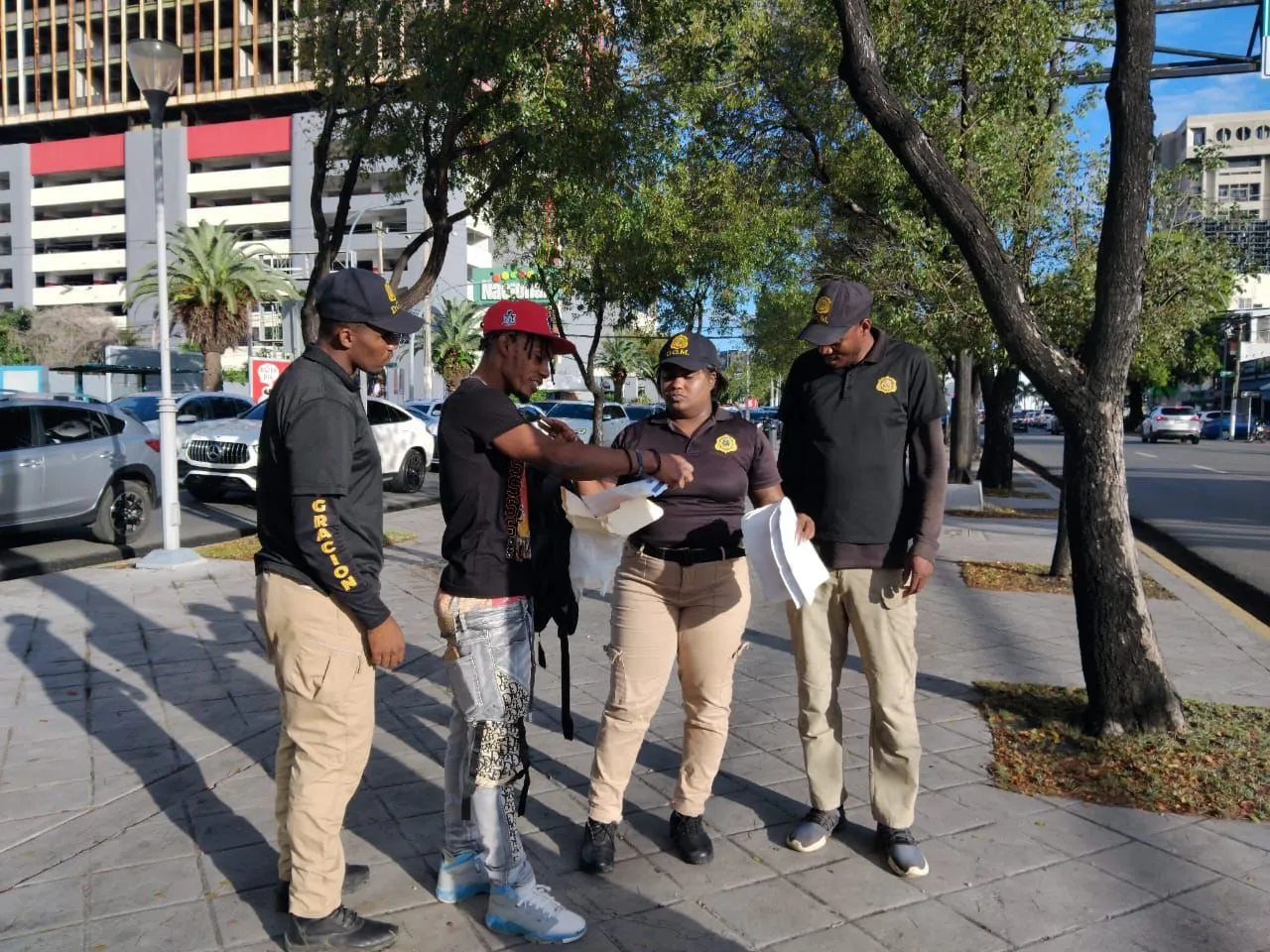 25b2d138-0852-472c-9d19-e38b3bb8faf4