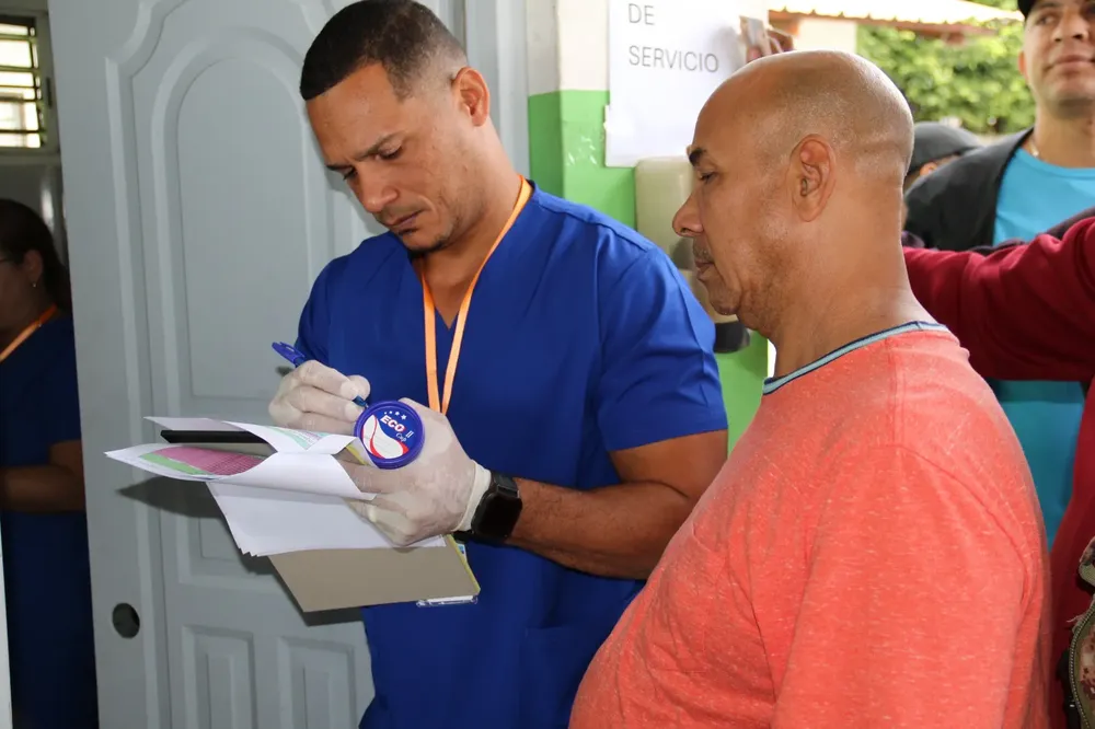 8bda8952-1c55-4481-8b78-226902d2a2b4