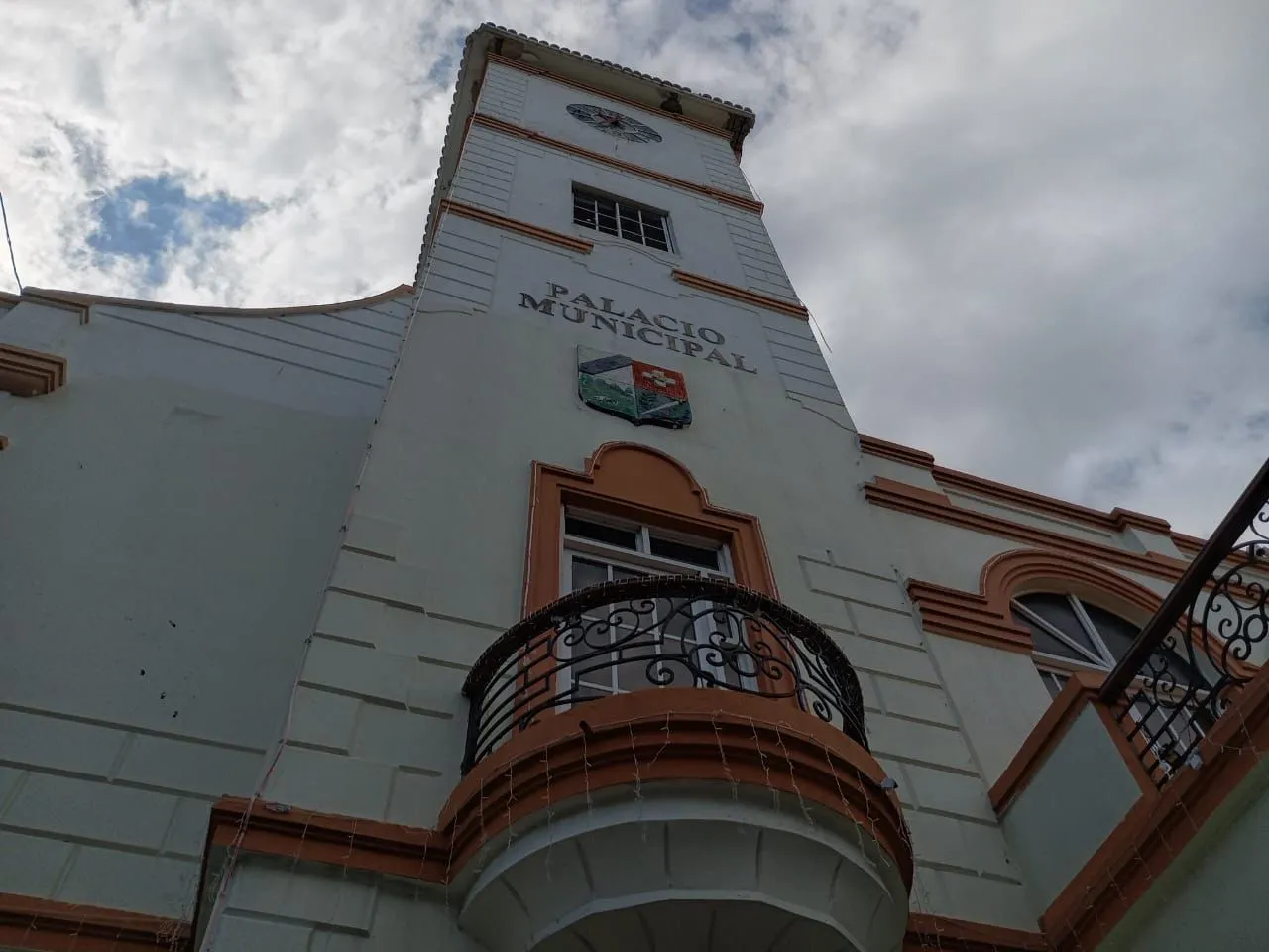 7d7895c2-fdf3-4dc1-b423-55c5453fd15a