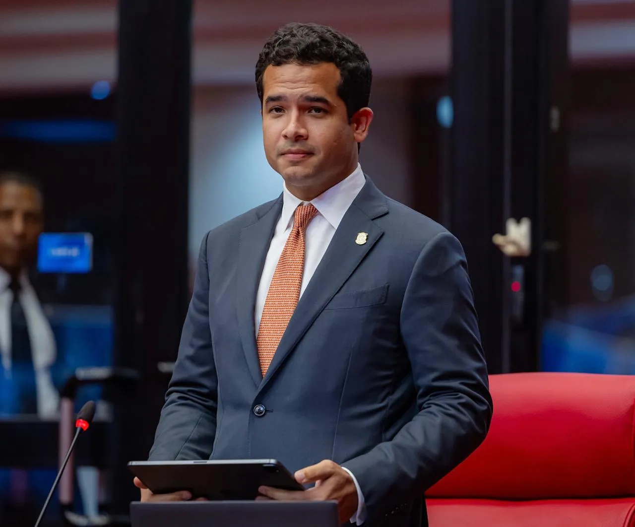 a6257bb3-f538-467b-a67f-4fcaefcd0ab2