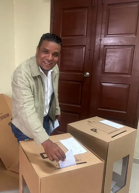 40e15f58-3d0c-4d87-b366-9435ec46f3f1