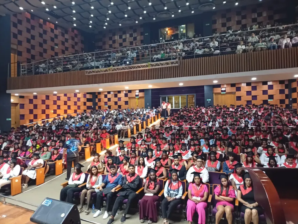 8200b2f9-edc7-47ec-bf47-16be92668a82