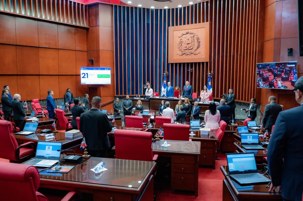 d6bf99ed-3914-4856-92a2-e7e300353131