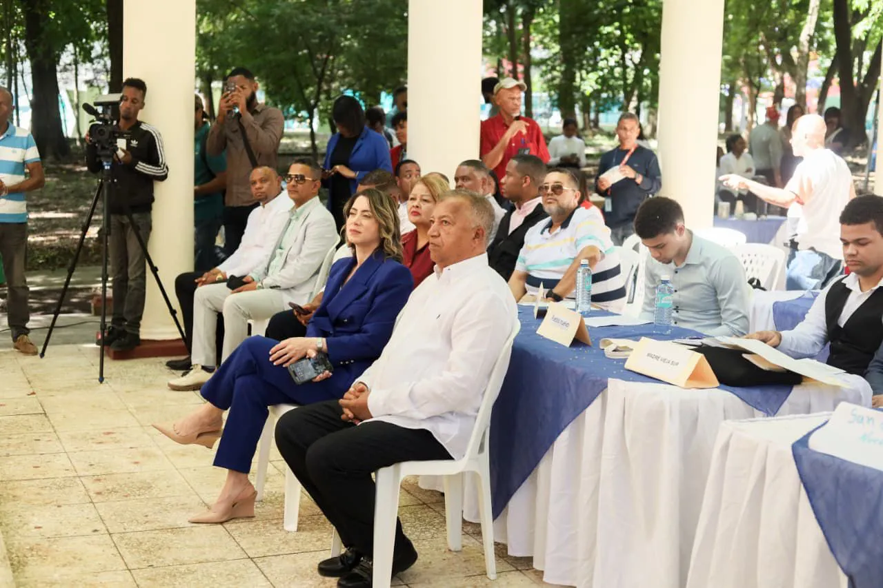 218e77ed-edb7-4253-8a60-ee5c41063fd4