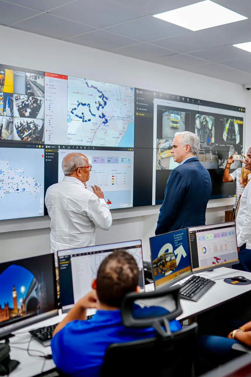 1b751604-dfeb-475a-b713-d056db846841