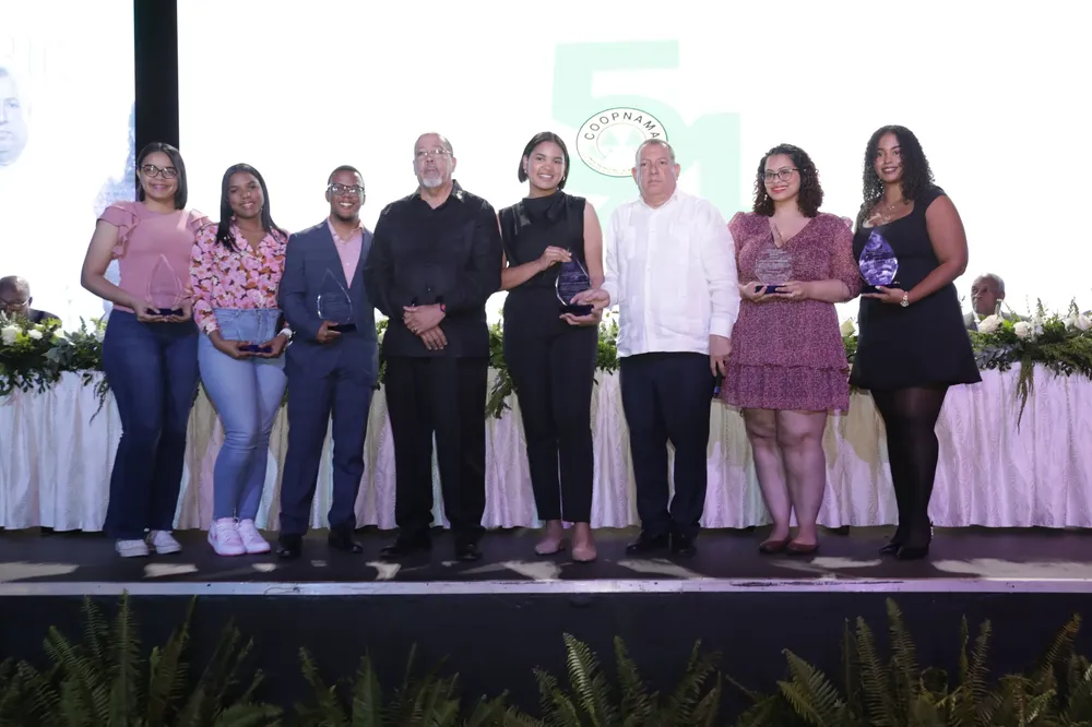 f28759cc-e0e9-4e77-951a-53a9c3ed1238